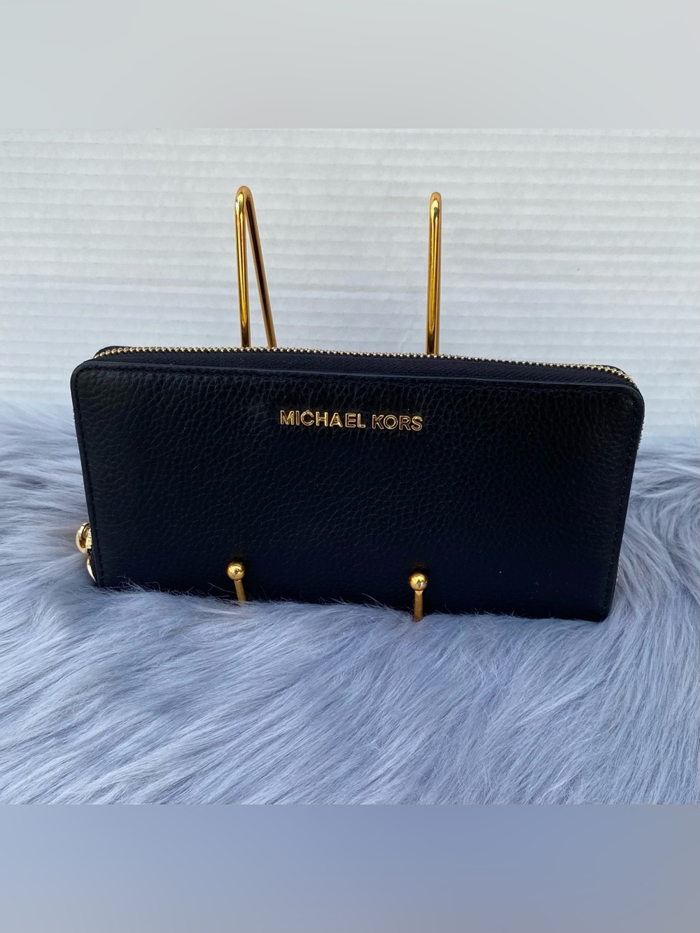 Michael Kors Black Leather Zip Wallet with Gold Logo🖤
